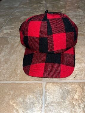 NWT Do everything in love Baseball Cap